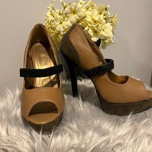 PeepToe High Heels 👠